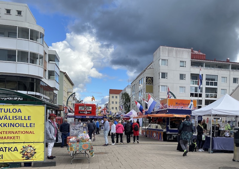 Den internationell stormarknaden