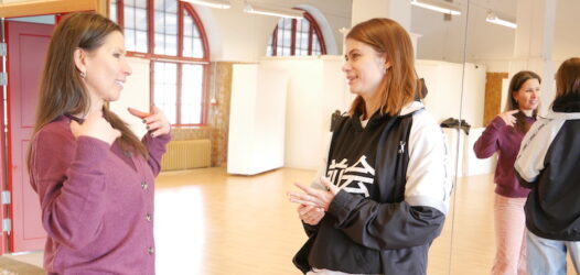 Liselott Berg och Mari Raudsepp. Foto: Pirita Jaako